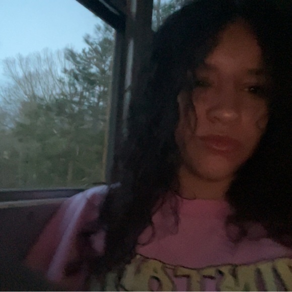 Meet your Posher, Brooklen - Picture 1 of 1